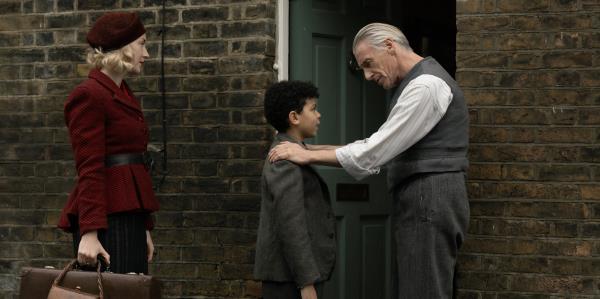 George says goodbye to his grandfather with Rita behind him in Blitz